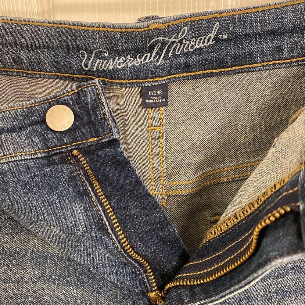 Universal Thread Jegging, Distressed Medium Wash - image 3